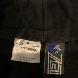 Woman ski pants